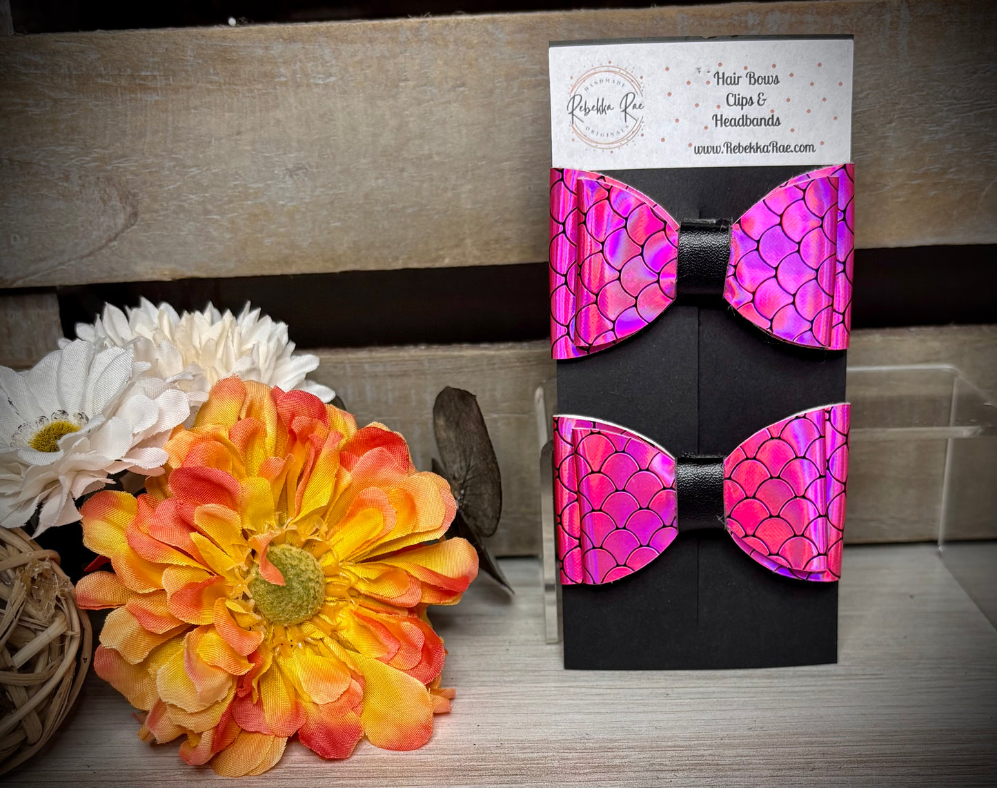 253- Pink Mermaid Piggy Hairbows