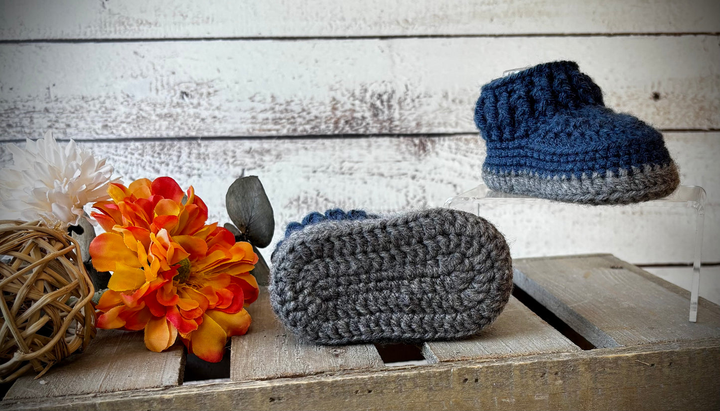Navy/Gray Baby Shoes 0-3 Months