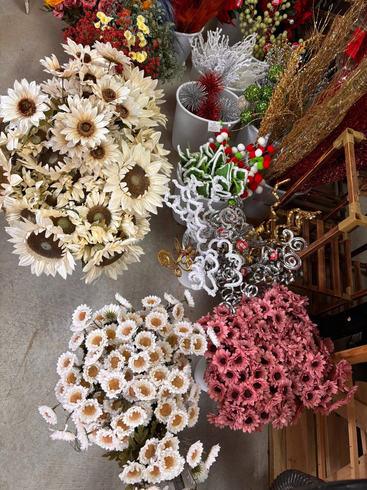Wreath/ribbon/floral Mystery Box
