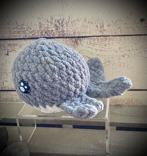 Plush Mini Whale Oscar