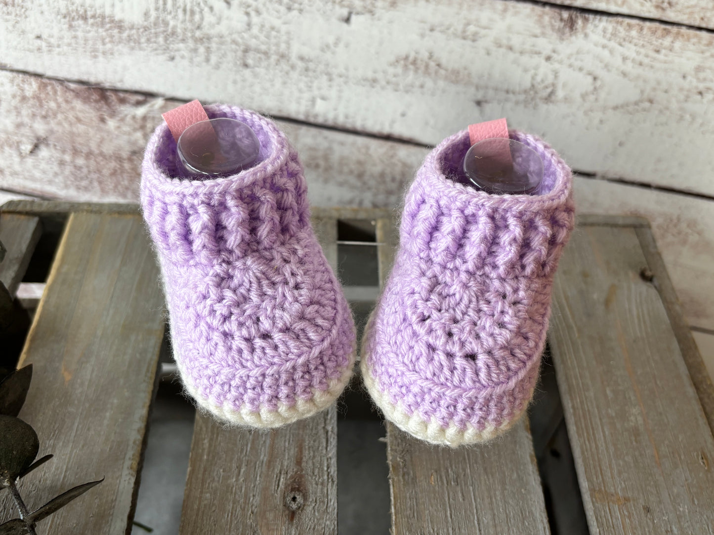 Lavender/White Baby Shoes 3-6 Months
