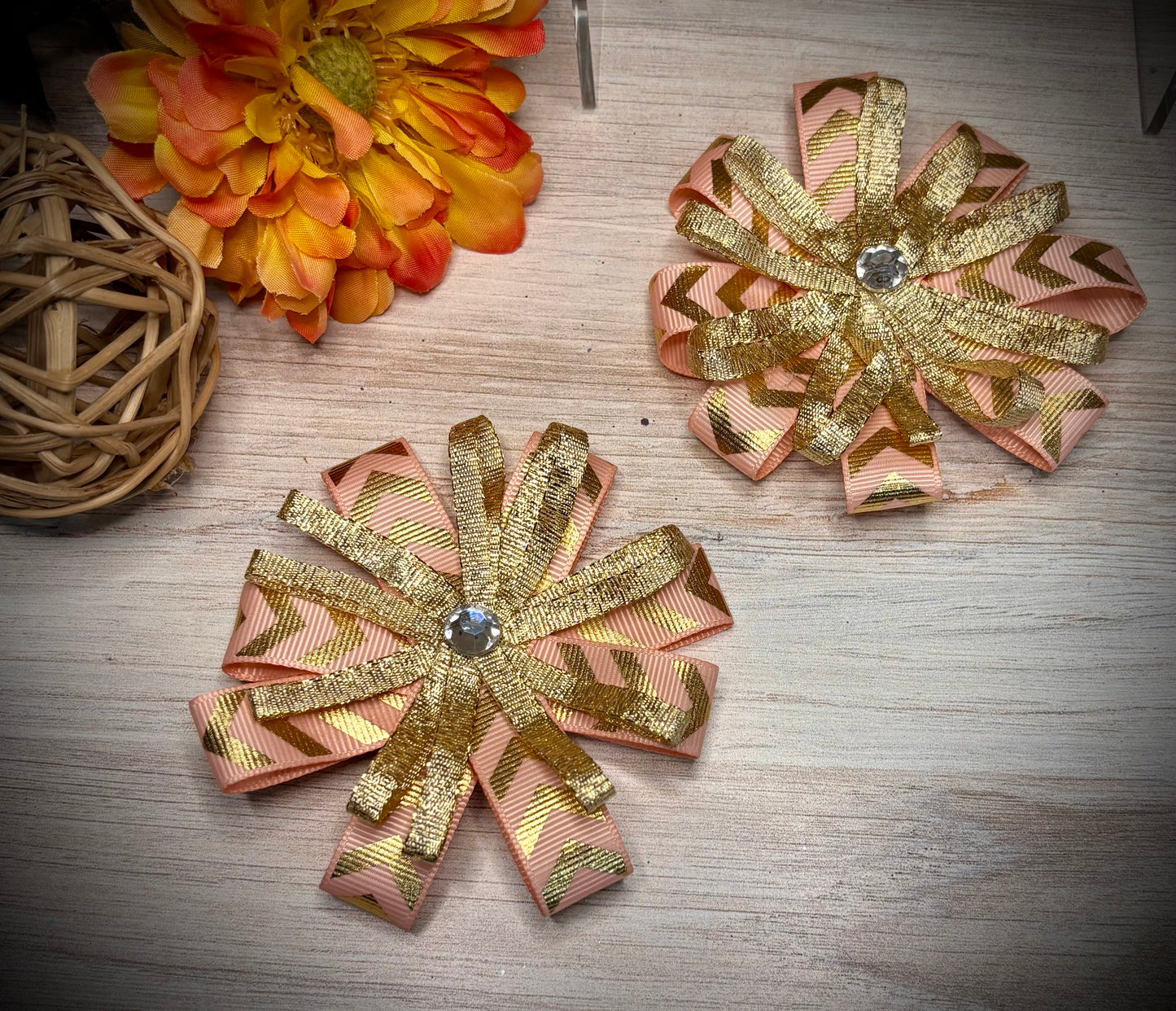 142- Pink/Gold Chevron Flower Hairbows