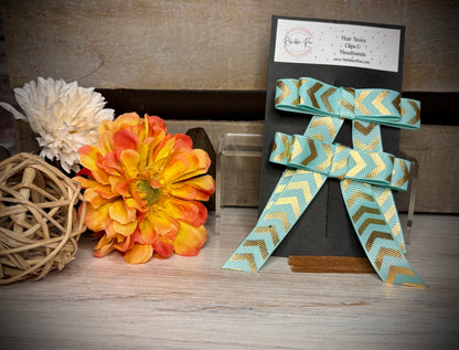 109- Aqua/Gold Chevron Hairbows with Tails