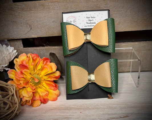 139- Green/Beige with Gold Center Hairbows