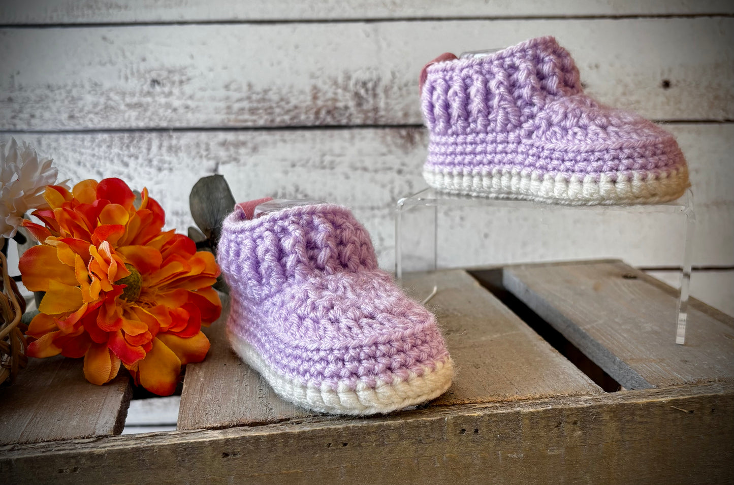 Lavender/White Baby Shoes 3-6 Months