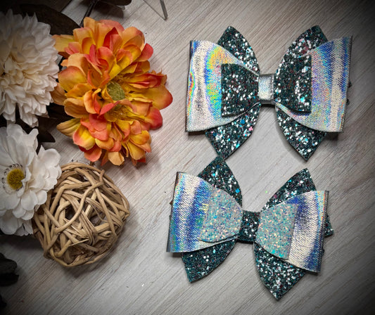 225- Triple Blue Glitter Hairbows