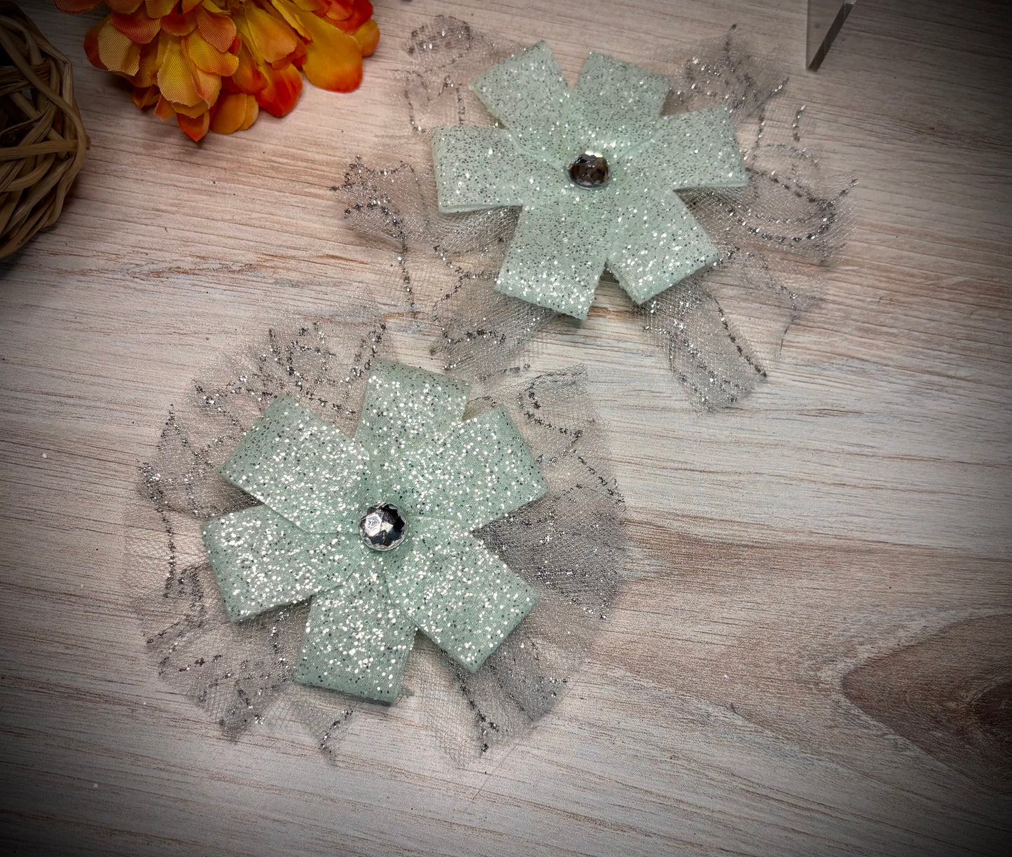 155- Mint & Tulle Rhinestone Flower Hairbows