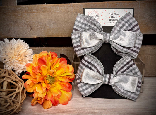 101- Gray Plaid/White with Silver Hairbows