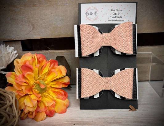 131- Textured Blush with Black/White Striped Piggy Hairbows