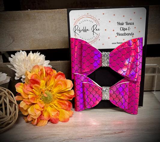 235- Pink Mermaid with Silver Glitter Center Hairbows