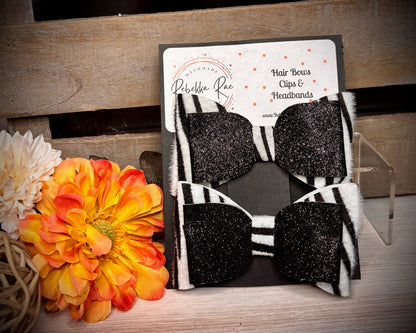 158- Zebra with Black Glitter Double Hairbows