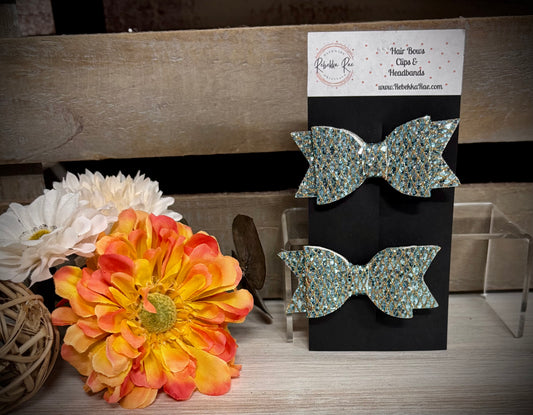 248- Green Glitter Piggy Hairbows