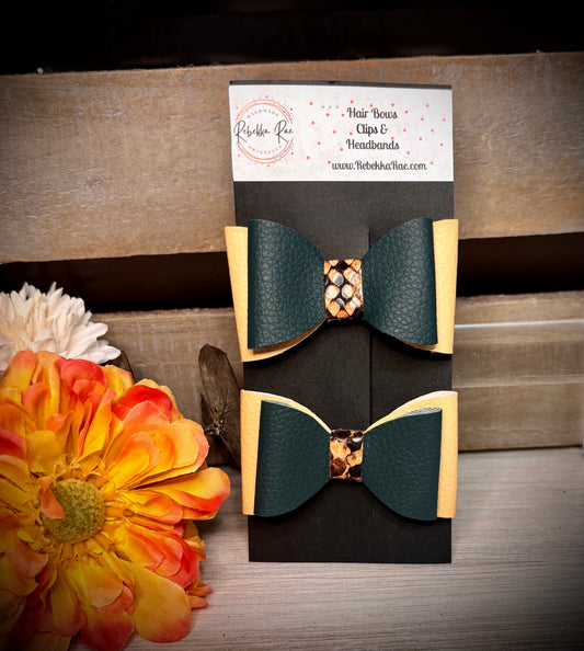 263- Forest/Tan Piggy Hairbows
