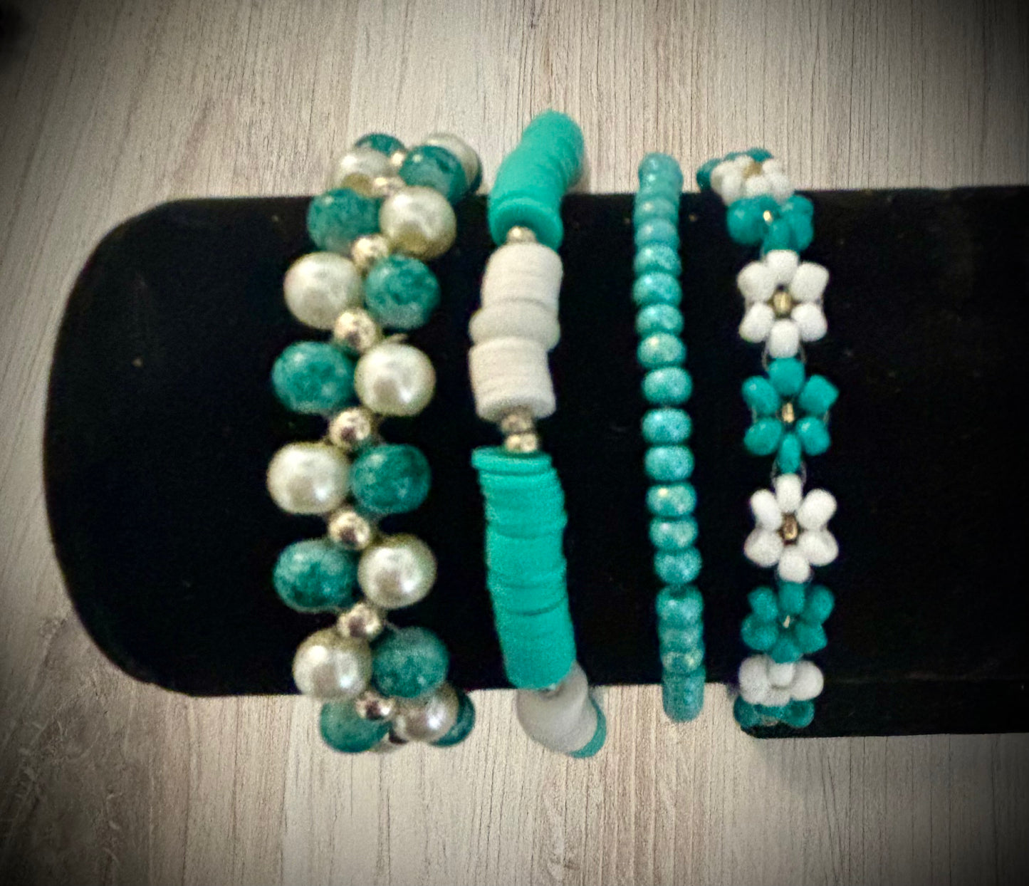 15- Teal/White Bracelet Set
