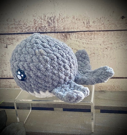 Plush Mini Whale Oscar