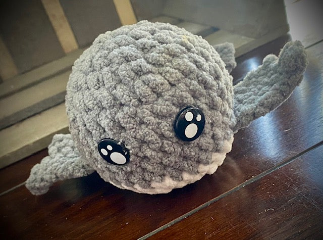 Plush Mini Whale Oscar